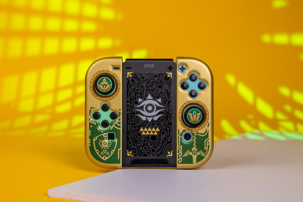 Nintendo Switch / OLED Charging Grip — Zelda Tears of the Kingdom Series Accessory